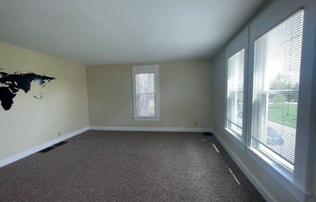 1 bed, 1 bath, $675, Unit 705 N Walnut Street