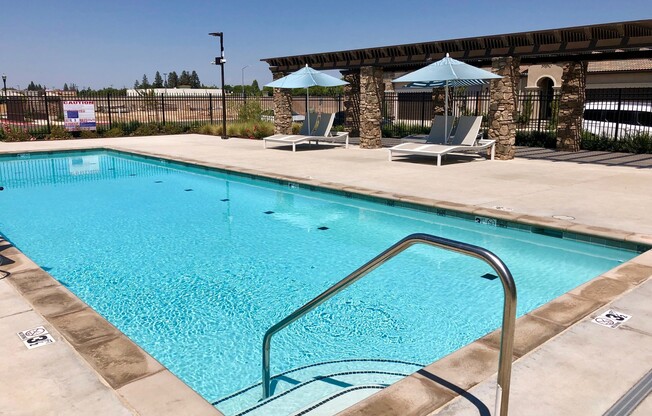 $2,395 Fowler & Shields, 4 bed - N. Sophie Dr, Fresno - Gated Community & Pool, Solar