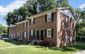 Renovated 2 bdrm Townhome