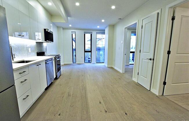 1 bed, 1.5 baths, 565 sqft, $3,150, Unit 2D