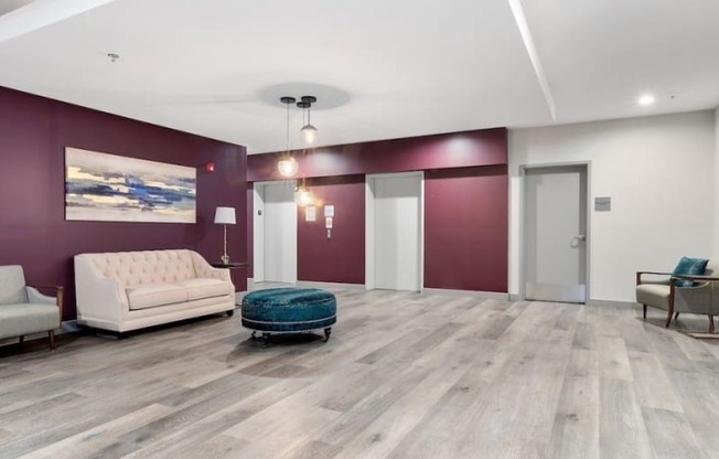 Resort Style Waiting area at Panton Mill Station Apartments,J Street Property Services, LLC, South Elgin