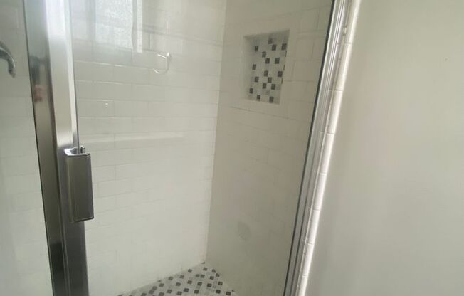 1 bed, 1 bath, $2,600, Unit 622