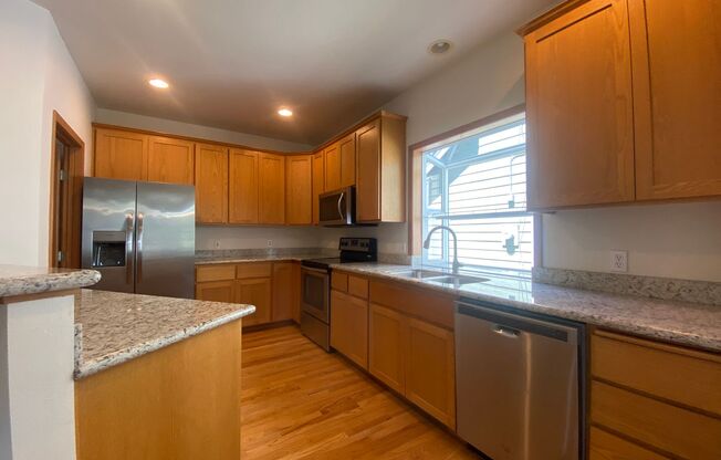 4 bedroom home on Cul-de-sac!