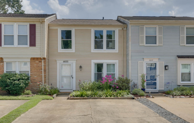 4635 GLANMIRE DR