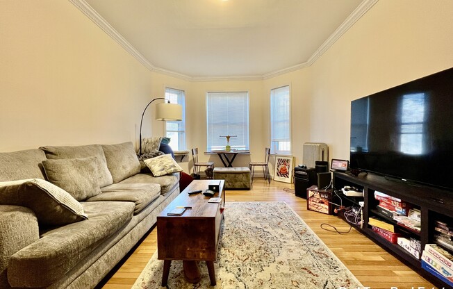 1706 Commonwealth Ave