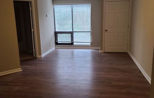 211 Heritage Blvd. - Ste. 605