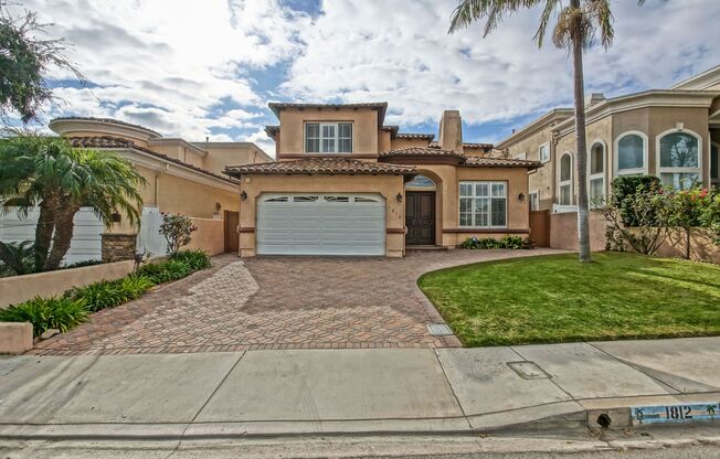 VERY SPACIOUS, BRIGHT & AIRY HOME W/ UNIQUE SUN ROOM, SPACIOUS REAR YARD/PATIO & 2-CAR GARAGE CLOSE TO SCHOOLS, SHOPPING, FREEWAY ACCESS & 5 MINS TO BEACH!