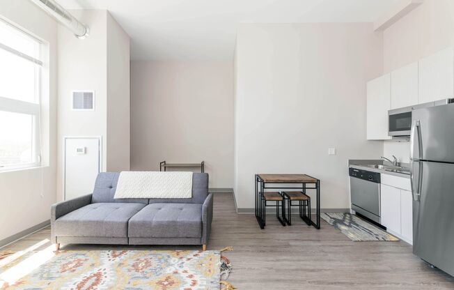 1 bed, 1 bath, 429 sqft, $1,699, Unit 319