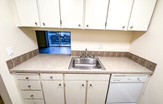 1 bed, 1 bath, 535 sqft, $1,295, Unit 104