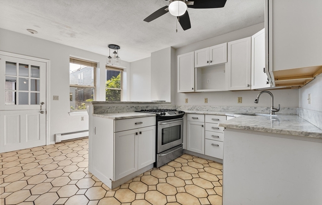 149 COTTAGE ST