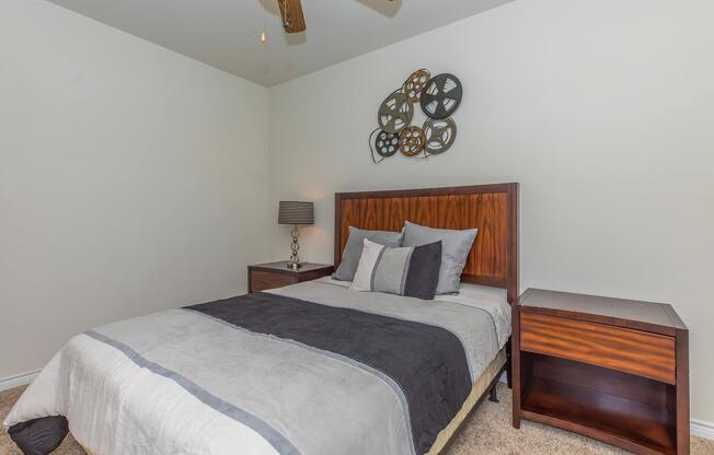 a bedroom with a bed in a hotel room