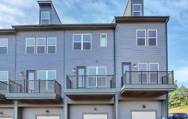 5731 Castlerea Drive Professionally Managed by Select Real Estate Group