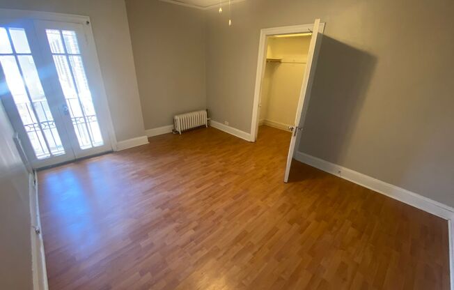 Studio, 1 bath, 380 sqft, $950, Unit 609