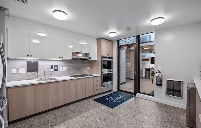 Gorgeous Two Bedroom Condo in The Coloradan!