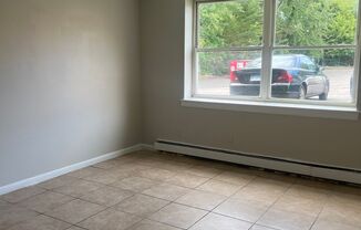 1 bed, 1 bath, 550 sqft, $1,150, Unit 124