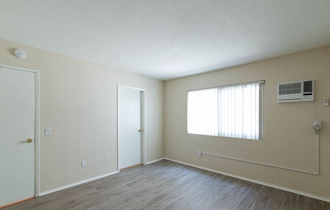 1 bed, 1 bath, 850 sqft, $1,800