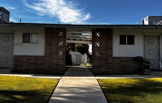 Princeton Ave