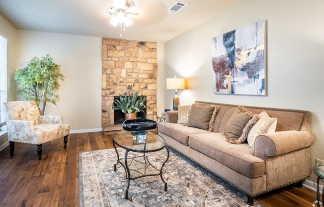 Living Room Interior at Summit Ridge Apartments, Temple, 76502