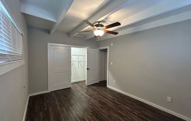 2 beds, 1 bath, 950 sqft, $1,495, Unit 207