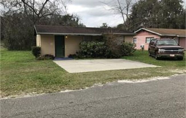2 Bedroom 1 Bath Duplex For Rent at 7068 County Road #213 Wildwood, Fl. 34785.