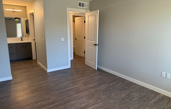 2 beds, 1 bath, 853 sqft, $2,625, Unit 6H