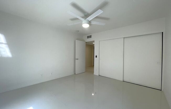 2 beds, 2 baths, $2,299, Unit Unit E