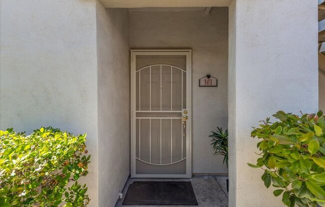 1521 Ruby Cliff #101 - Lovely 2 bedroom condo!!