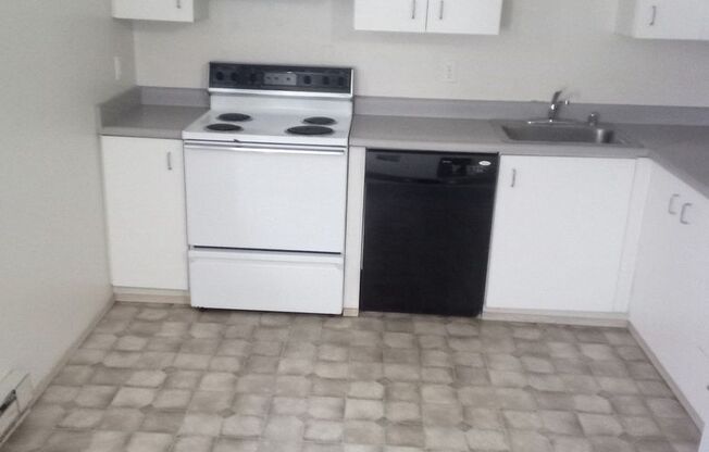 Pacific Crest Apartments