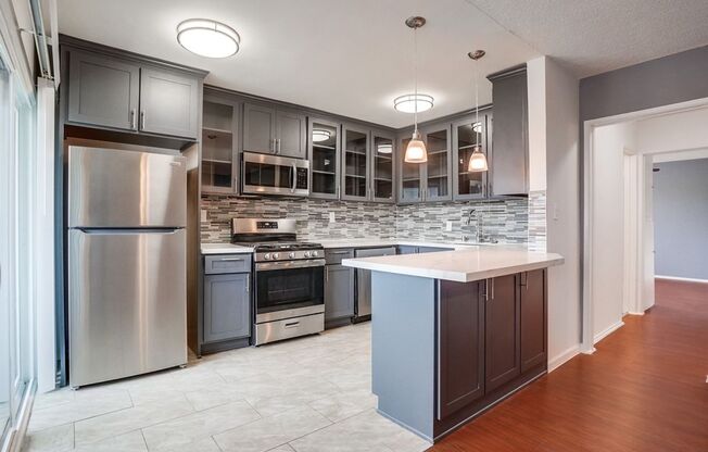 6107 - 6117 11th Ave