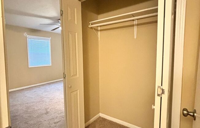 3 beds, 2 baths, 1,290 sqft, $1,495, Unit 307 Bishop Lane