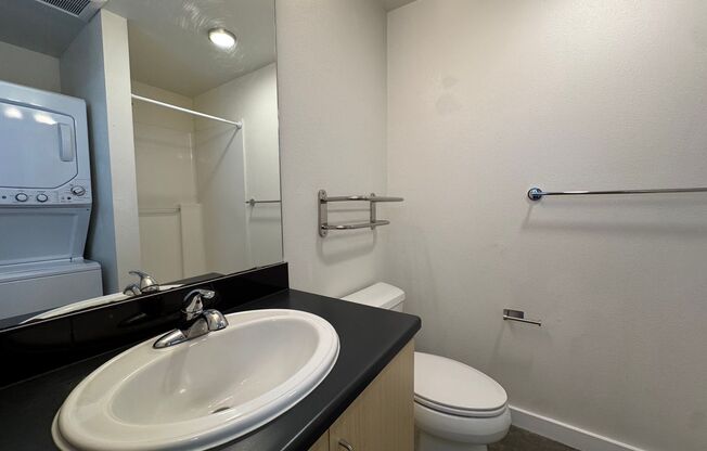 Studio, 1 bath, 248 sqft, $1,295, Unit B09