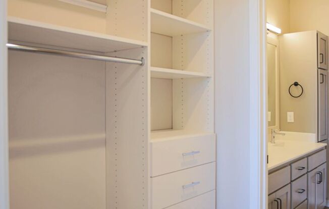 2 beds, 2 baths, 1,108 sqft, $2,350, Unit 505