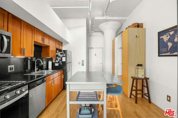 Studio, 1 bath, 1,210 sqft, $3,500, Unit 308