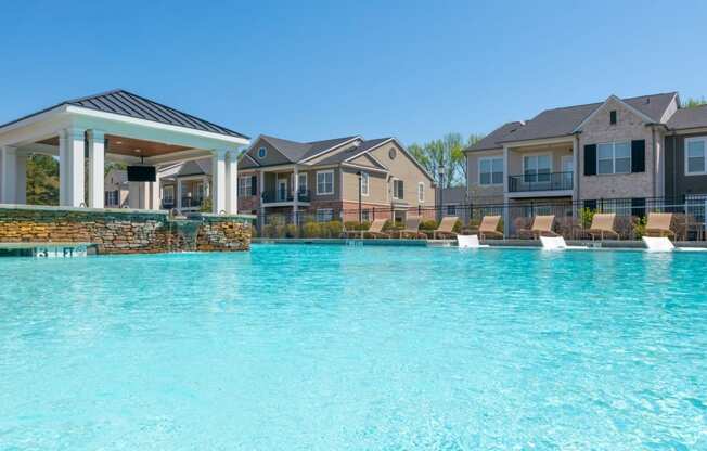 refreshing pool at Meridian Park in Collierville, TN 38017