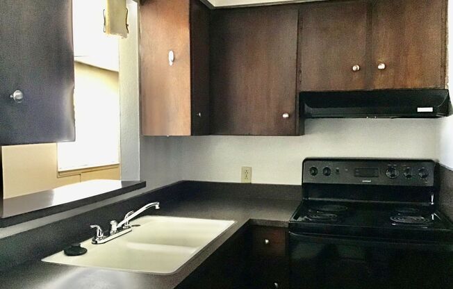 2 beds, 1 bath, 850 sqft, $1,149, Unit 48