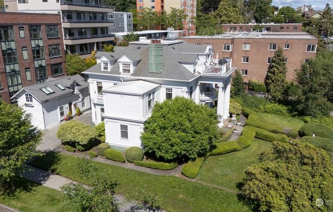 BALLARD MANSION