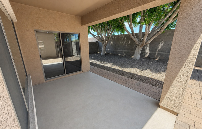 3 beds, 2.5 baths, $1,994