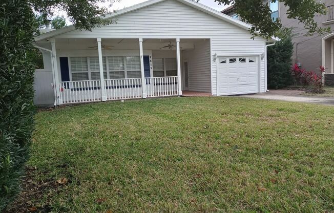 3 beds, 1 bath, $2,400