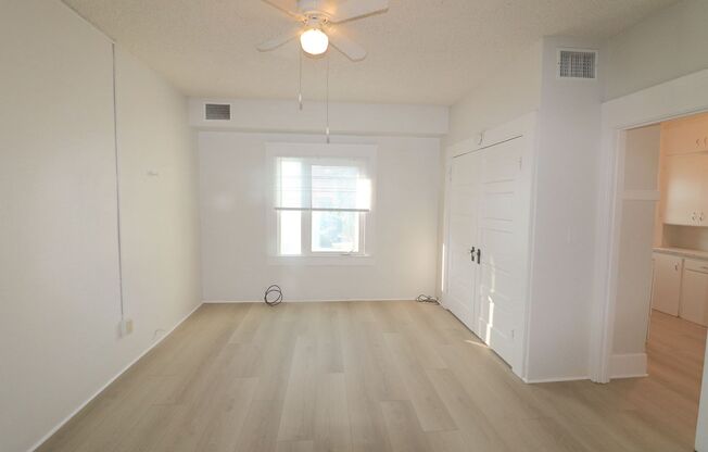 Studio, 1 bath, 475 sqft, $1,750, Unit 22