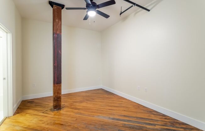 2 beds, 2 baths, 731 sqft, $1,045, Unit BD204