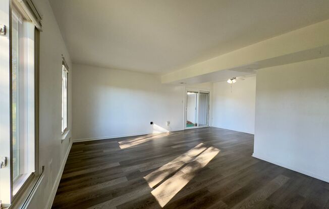 Charming 3 Bedroom/1 Bathroom Home in Rosedale, MD!