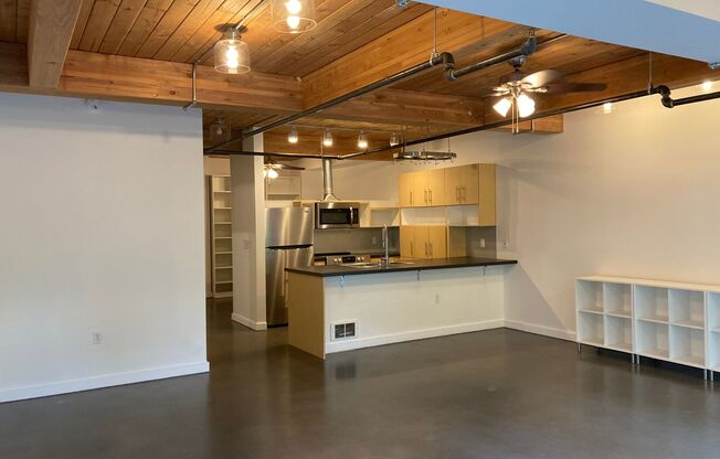 Veer Lofts Condominiums - South Lake Union