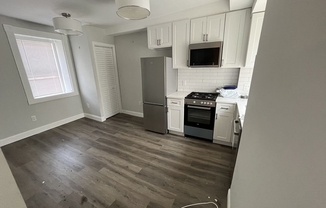 1 bed, 1 bath, $2,300, Unit 3