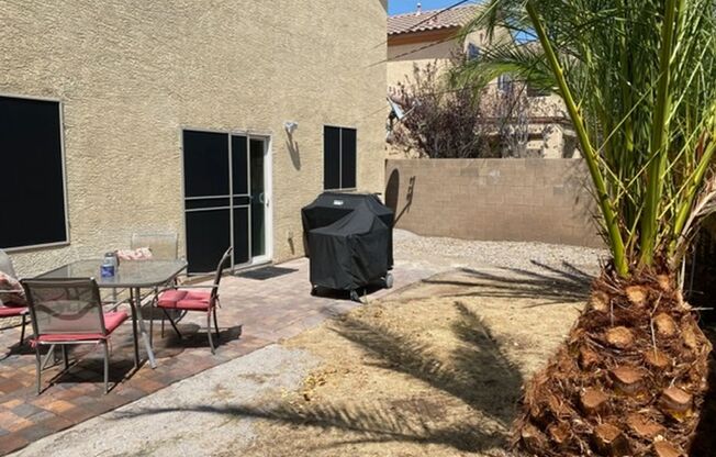 *WONDERFUL 3 bedrooms / 2.5 Baths in Anthem Highlands