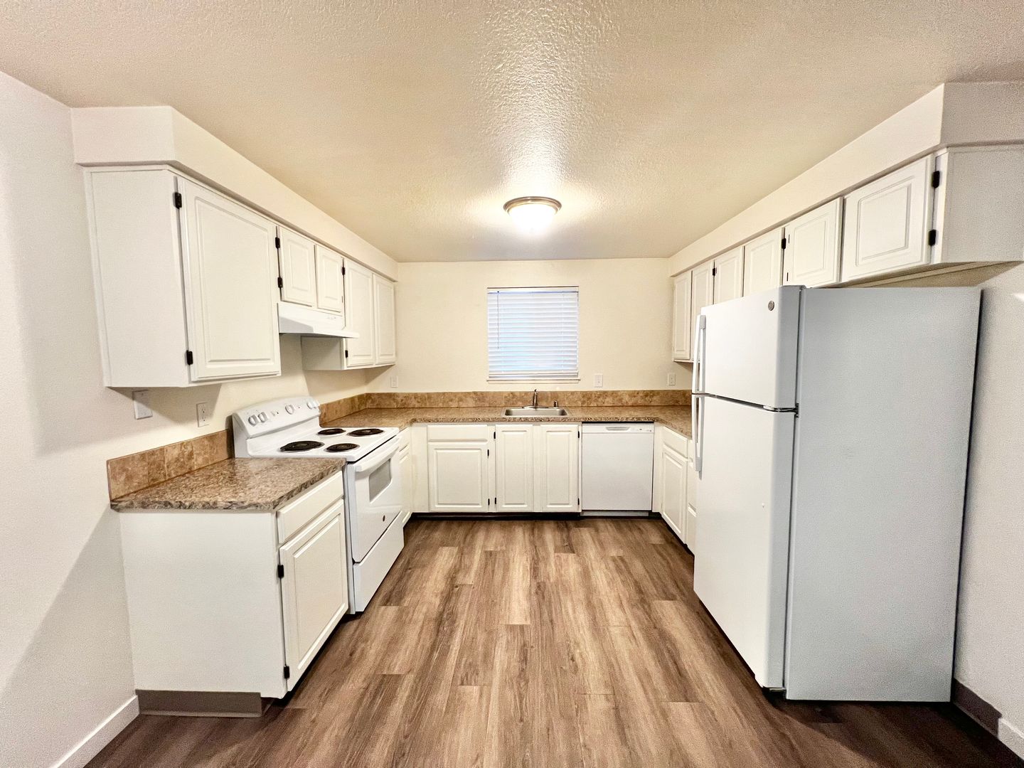 Willow Creek Apartments