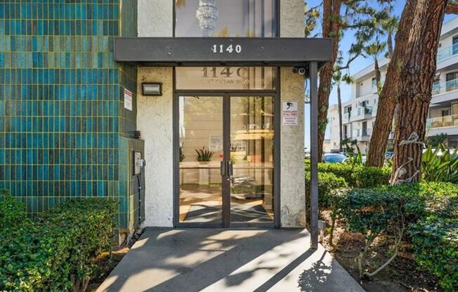 1 bed, 1 bath, $2,595, Unit Huntington Beach, CA 92647