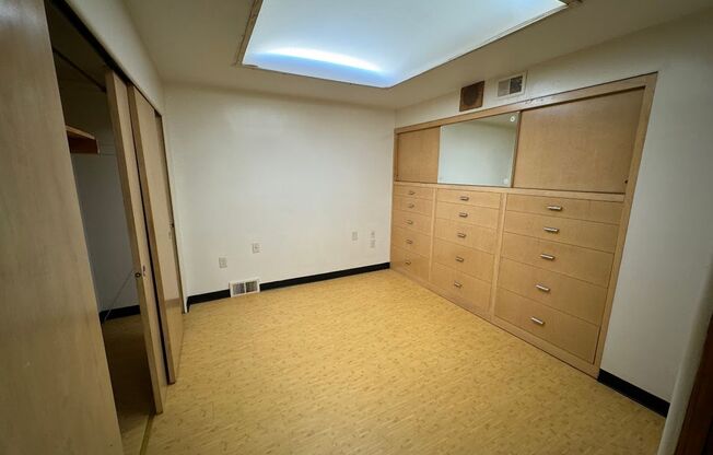 Incredibly Unique Property in the Heart of Shadyside!