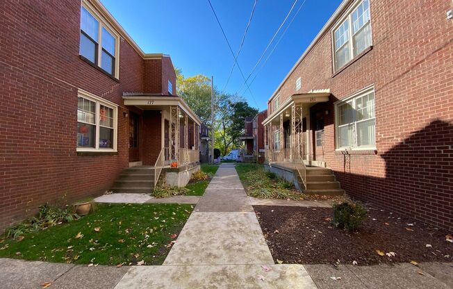 177-185 Pennwood Ave