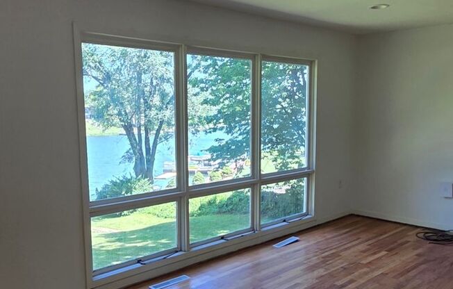 3 beds, 2 baths, 1,220 sqft, $2,350, Unit 7911 NW Westside Drive