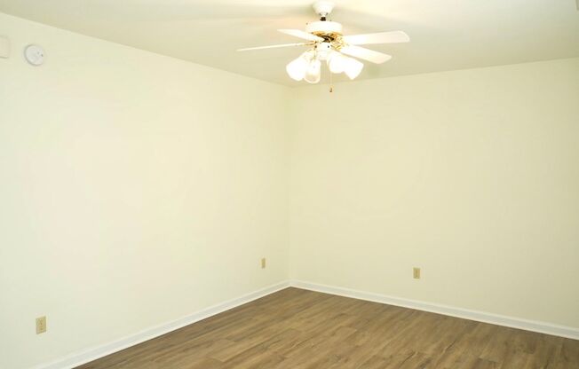 111 Darien Terrace - 3 Bedroom Townhouse